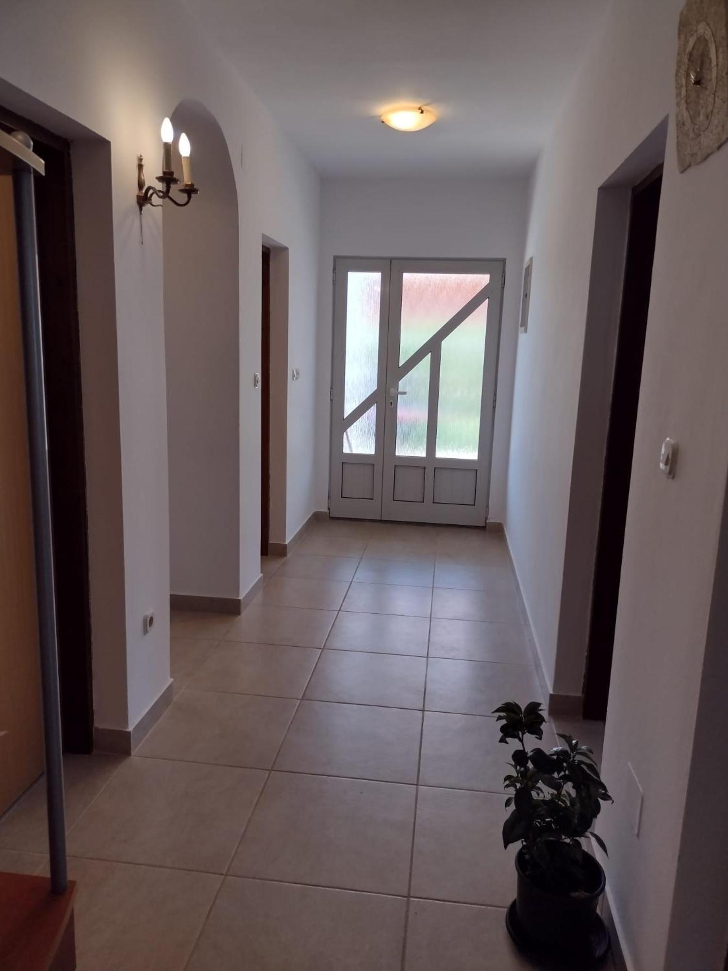 Spacious Apartment With Parking&Garden Marčana Habitación foto
